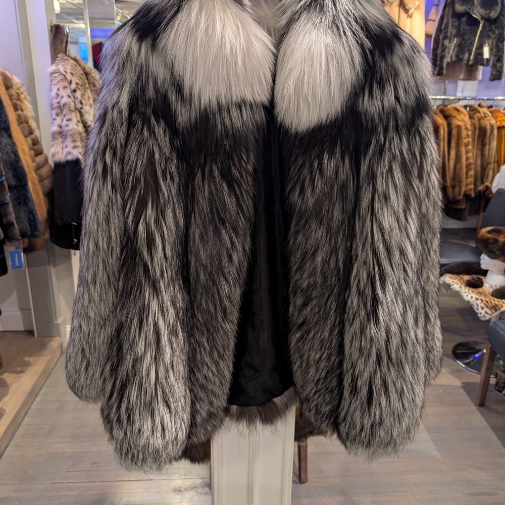 Luxurious Silver Fox Fur Jacket - Women's Coat
